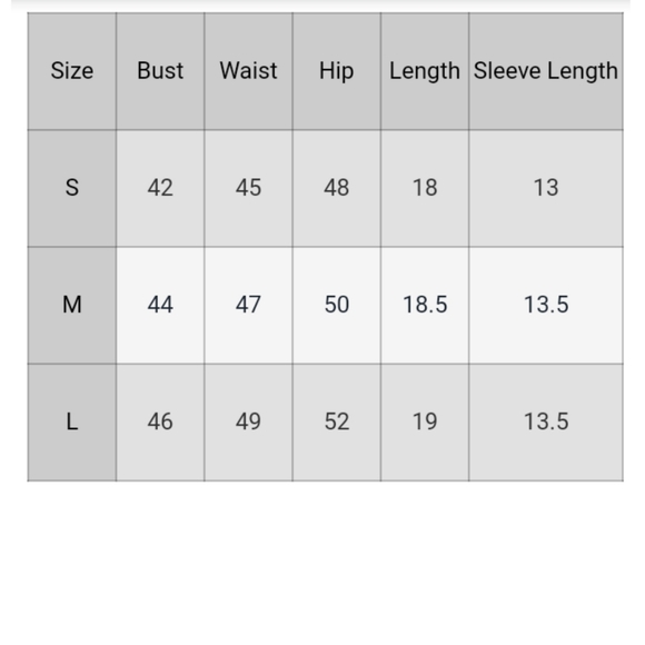 NEW Flying Tomato Breezy Off the Shoulder Top Sm - Picture 9 of 11